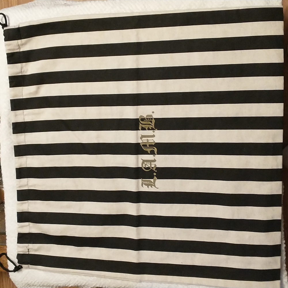 L.A.M.B. Dust Cover Extra Large